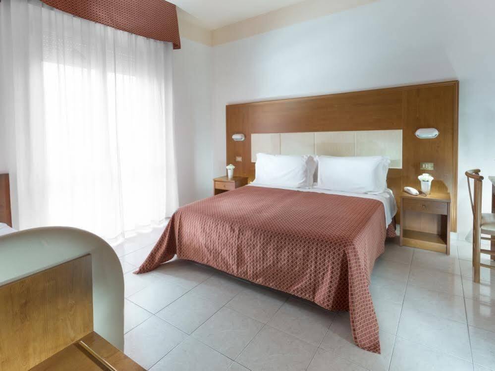Vela D'oro Hotel