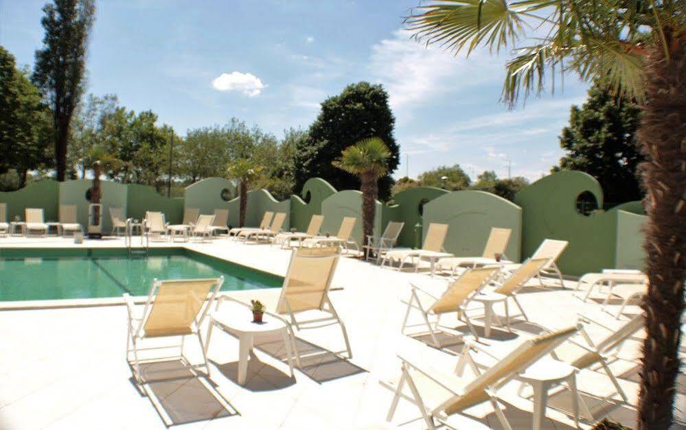 Nero D'avorio & Aparthotel Rimini