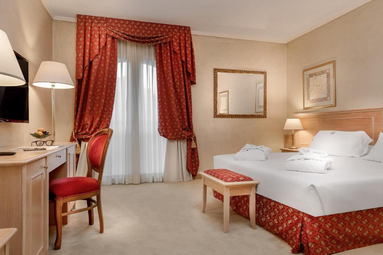 De Londres Hotel Rimini