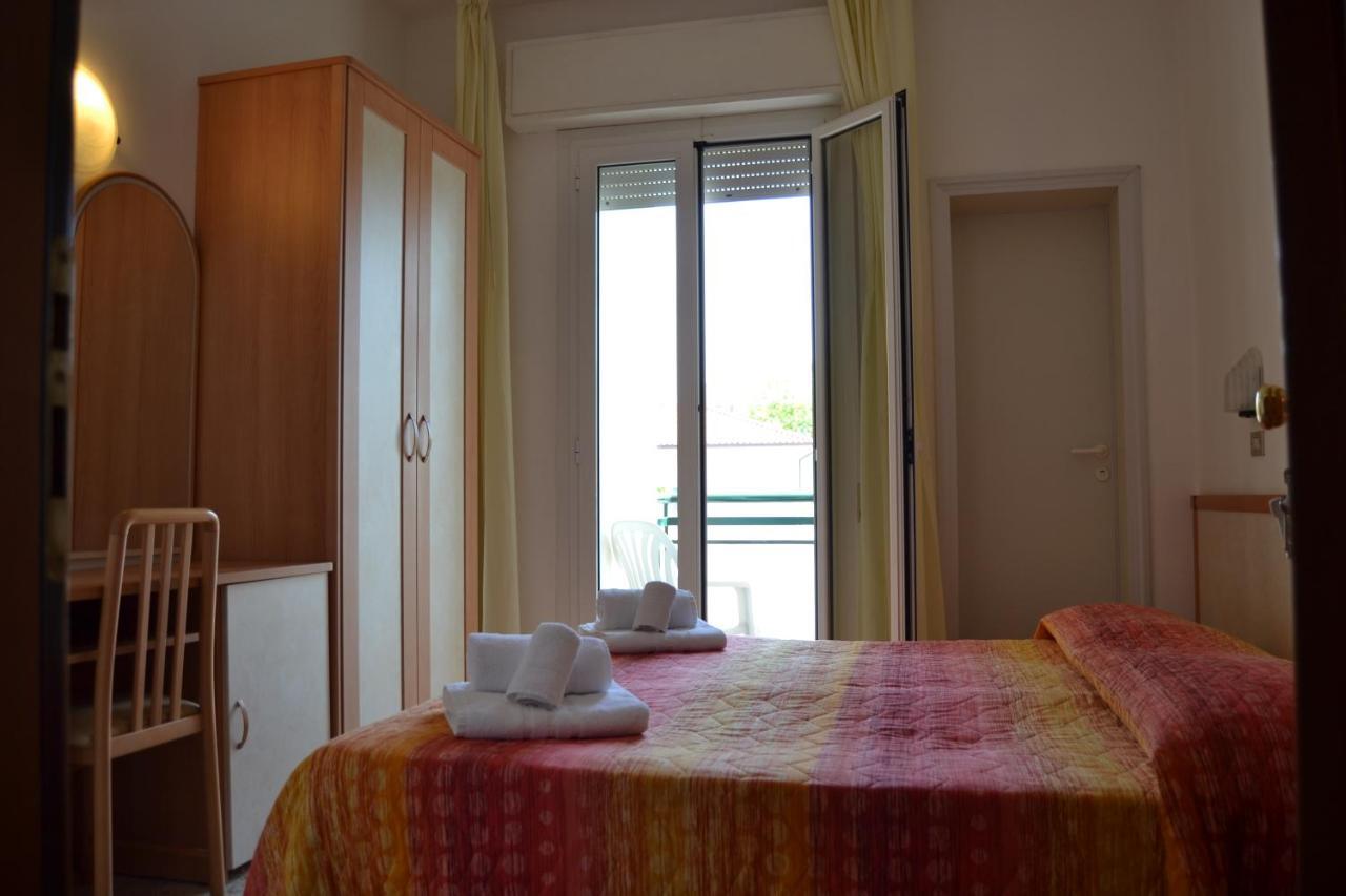 Apis Hotel