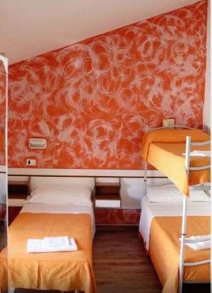 Hotel Luna 3*