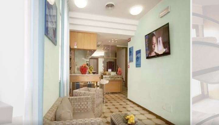 Luna Hotel 3*