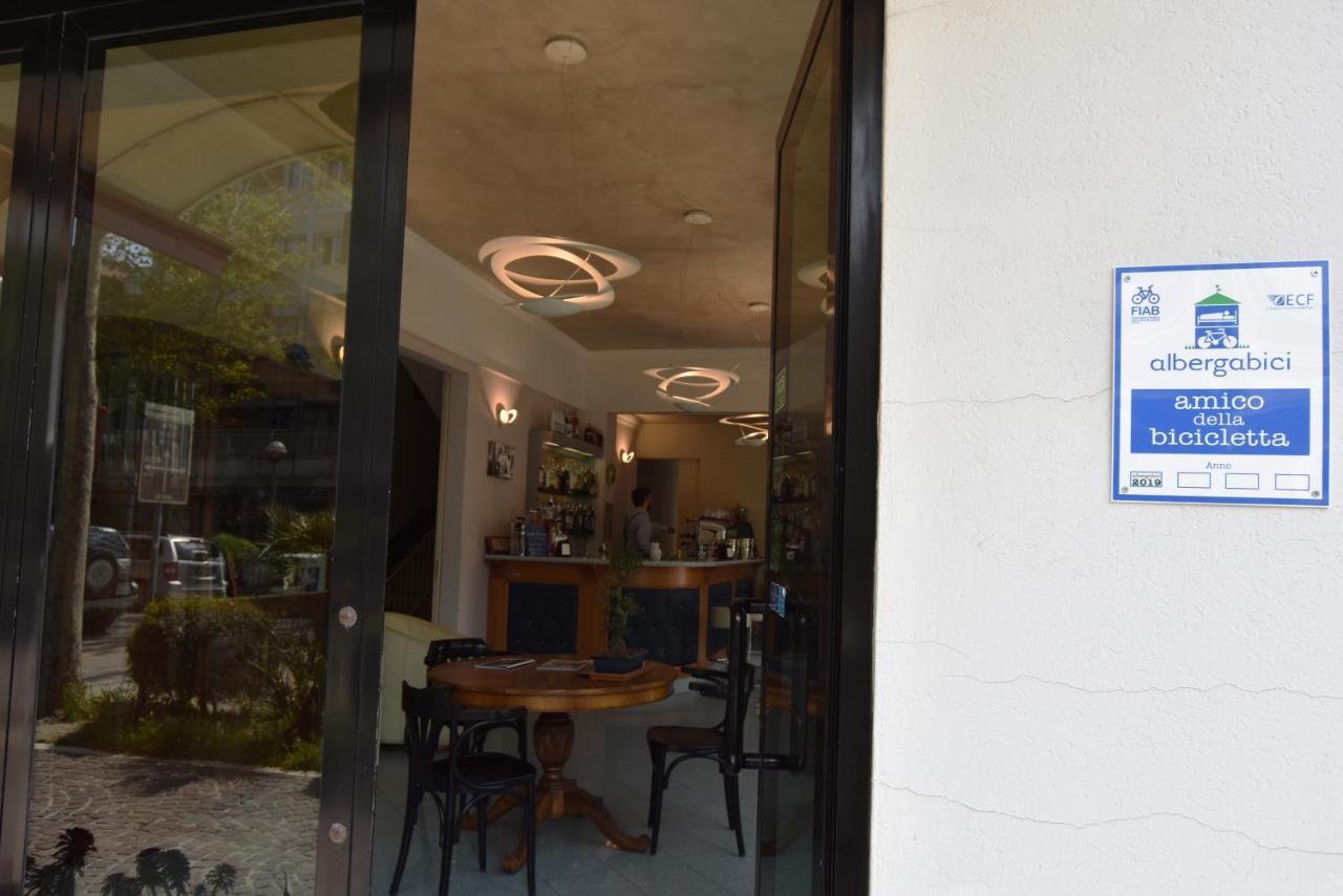Azzurra Hotel Rimini