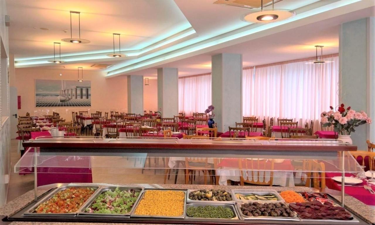 Cosmos Hotel