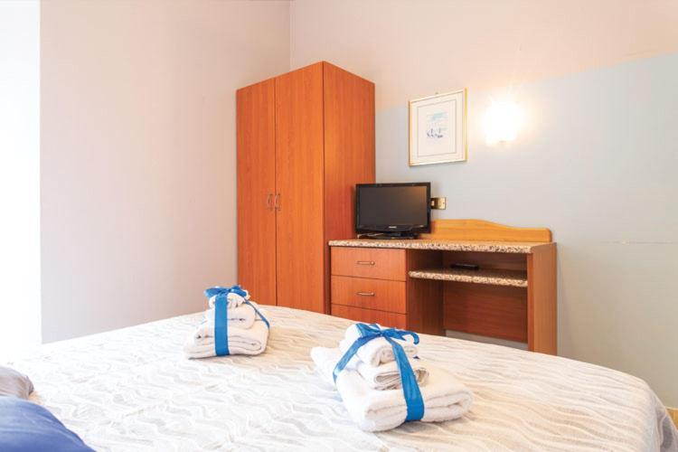 Tritone Hotel
