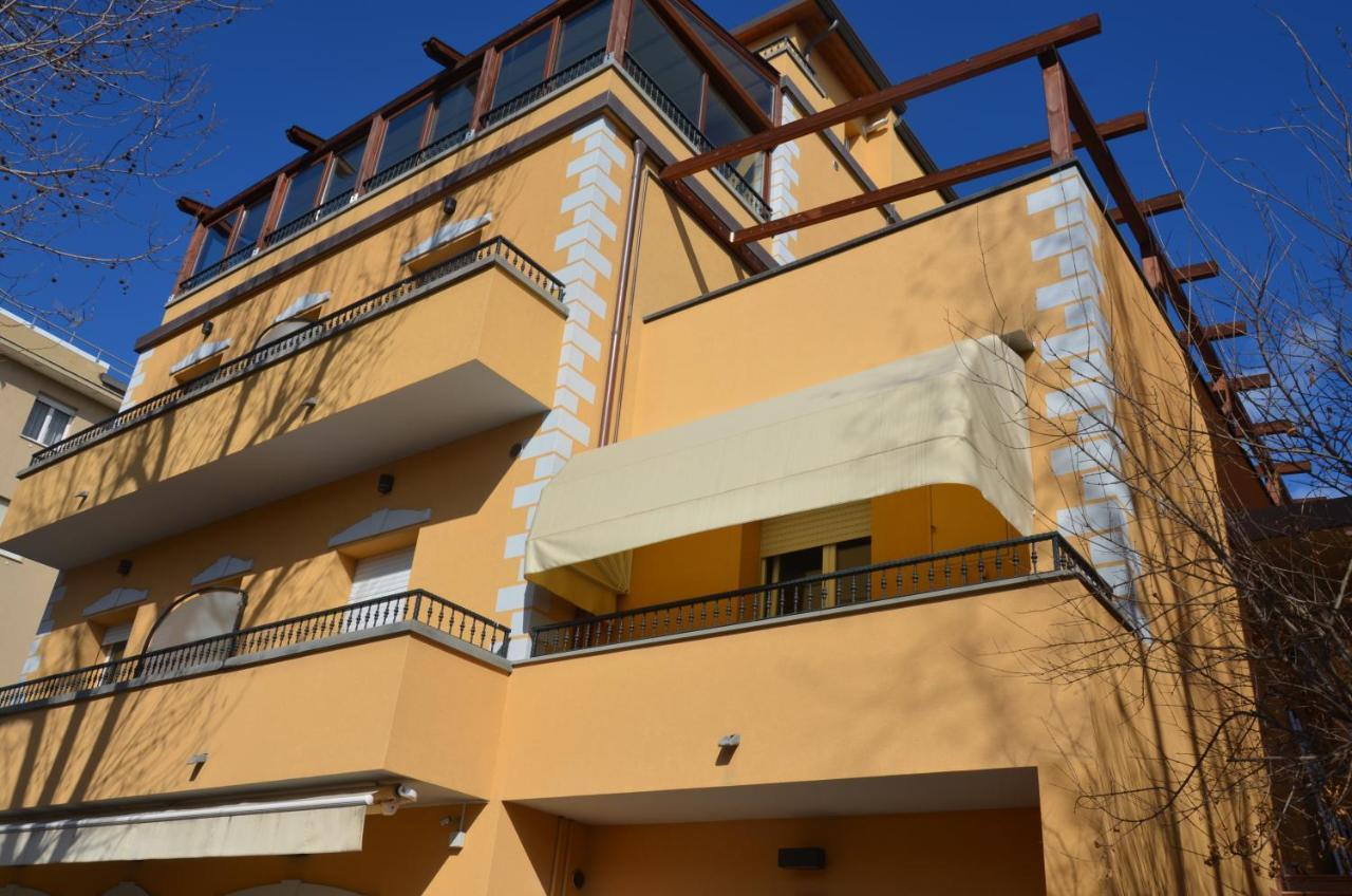 Aparthotel Della Vista Rimini