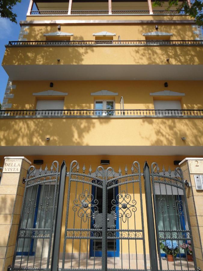 Della Vista Aparthotel