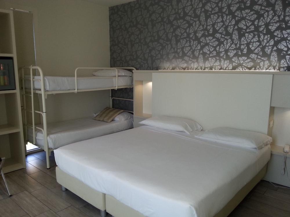 L'hotel 3*