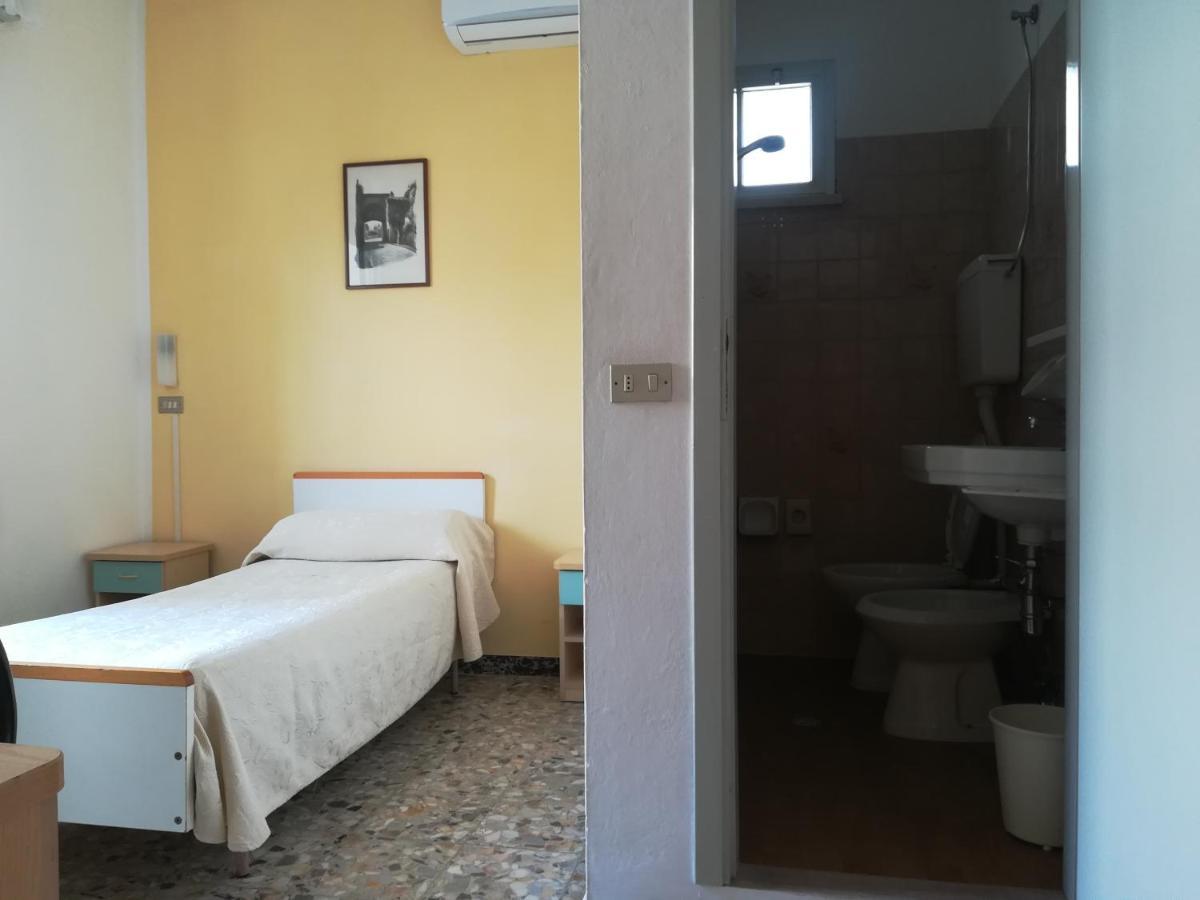 Hotel Pigalle *