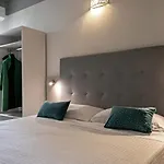 Hotel Noah