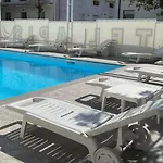 Hotel Apis