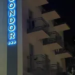 Hotel Condor