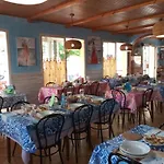 Hotel Cesari