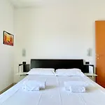 Bilocale Con Terrazzo E Parcheggio - Alba Blu
