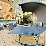Mavras Hotel