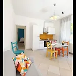 Casa A Rimini A 100 Mt Dal Mare Due Camere E Due Bagni Cucina E Salotto