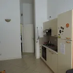 Appartamento In Centro Storico, Vicino Alla Stazione E Al Mare