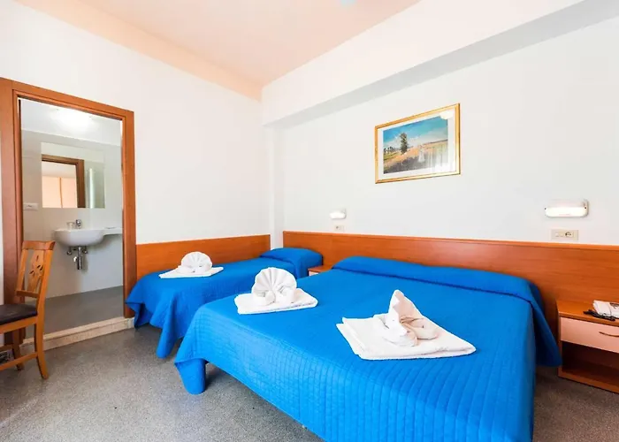 Hotel Pacific
