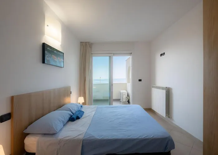 Brezza Di Mare - Bilocale Panoramico Con Parcheggio
