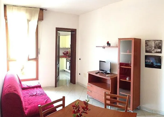 Residence Yellow