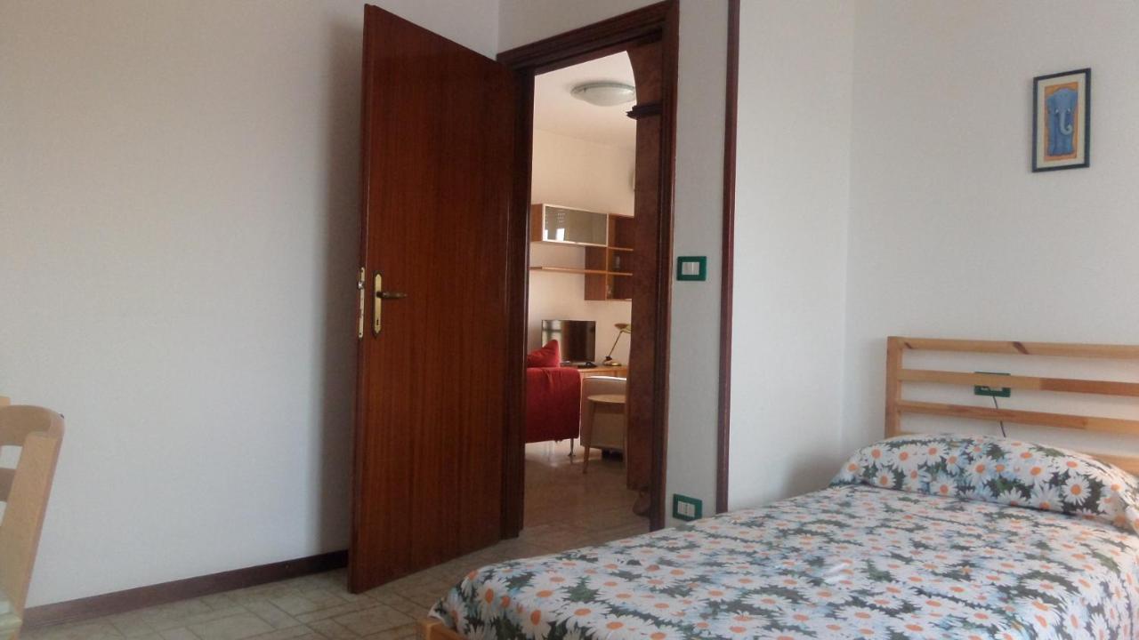 Apartment Casa Qui A 300 Mt Dal Mare