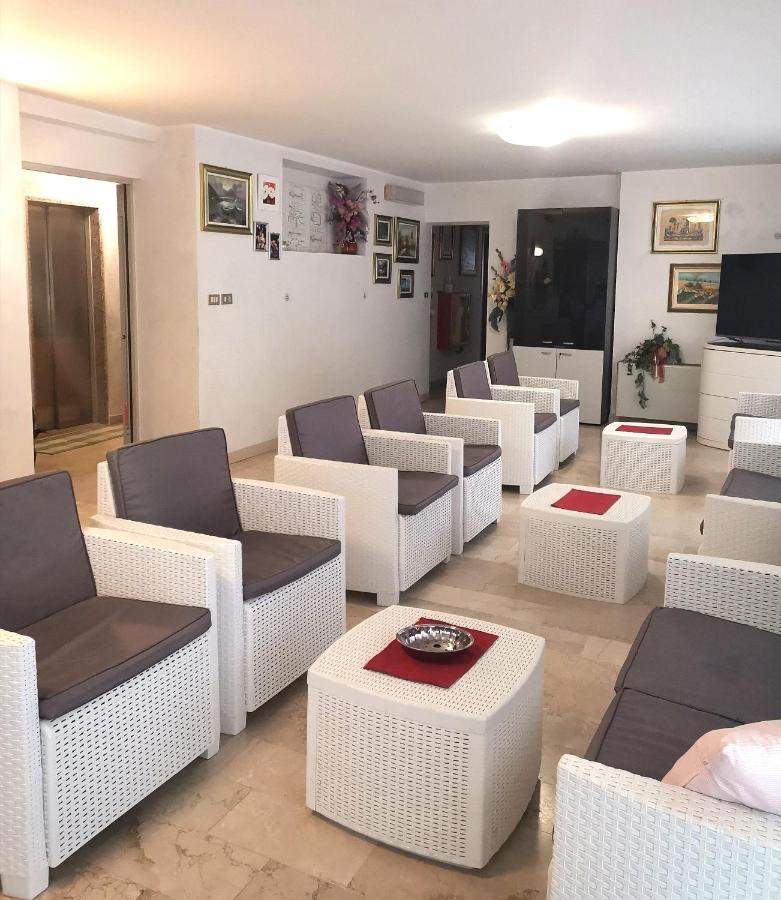 Alcazar 3* Rimini