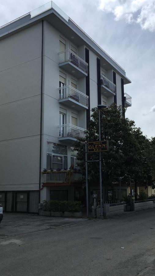 Glenn Hotel
