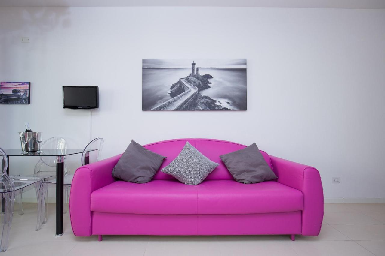 Luxury Sea Front Apartment Rimini