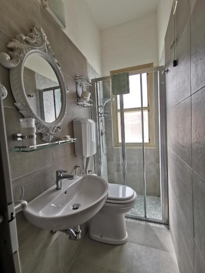 Hotel Vistamare Viserba 2*