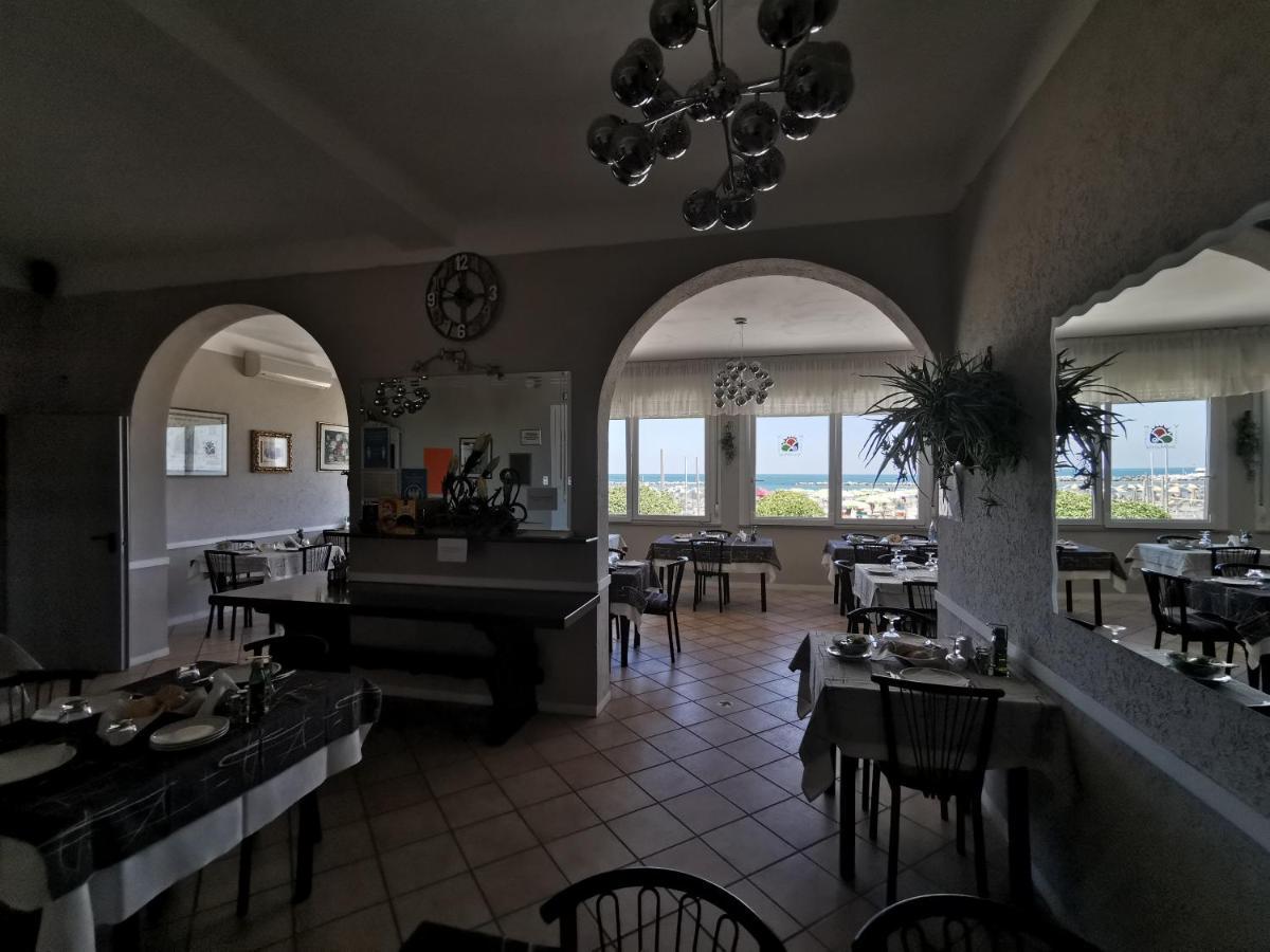 Vistamare Viserba Hotel Rimini