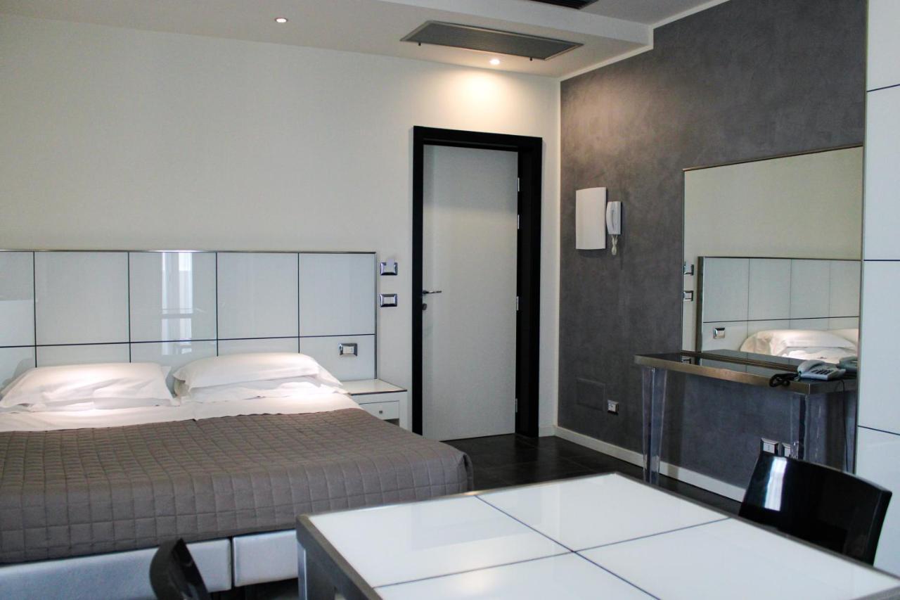 Atmosphere Hotel 4*