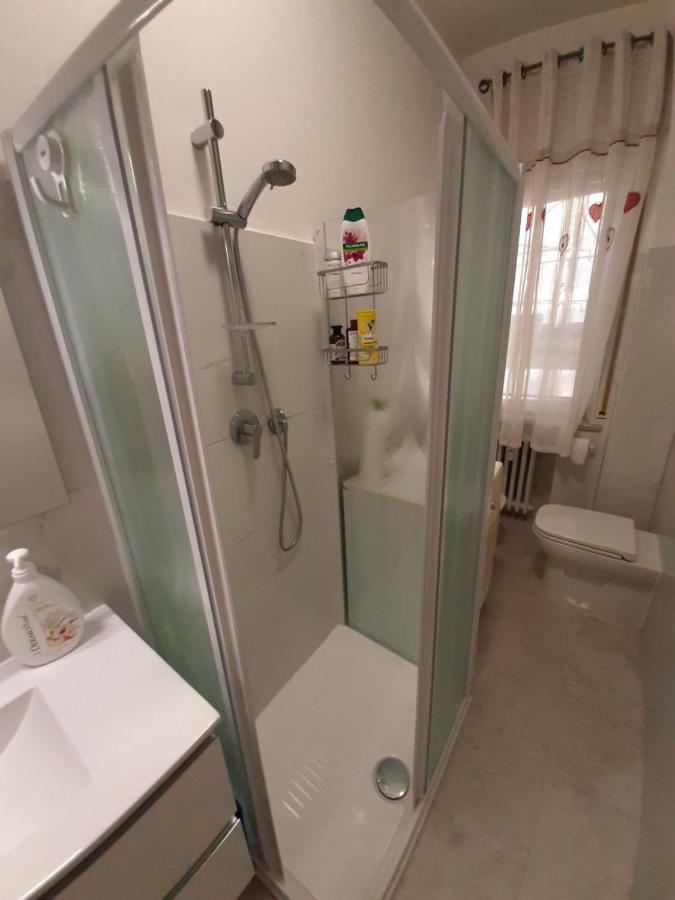 A 2 Passi Dal Mare-centro-stazione Apartment Rimini