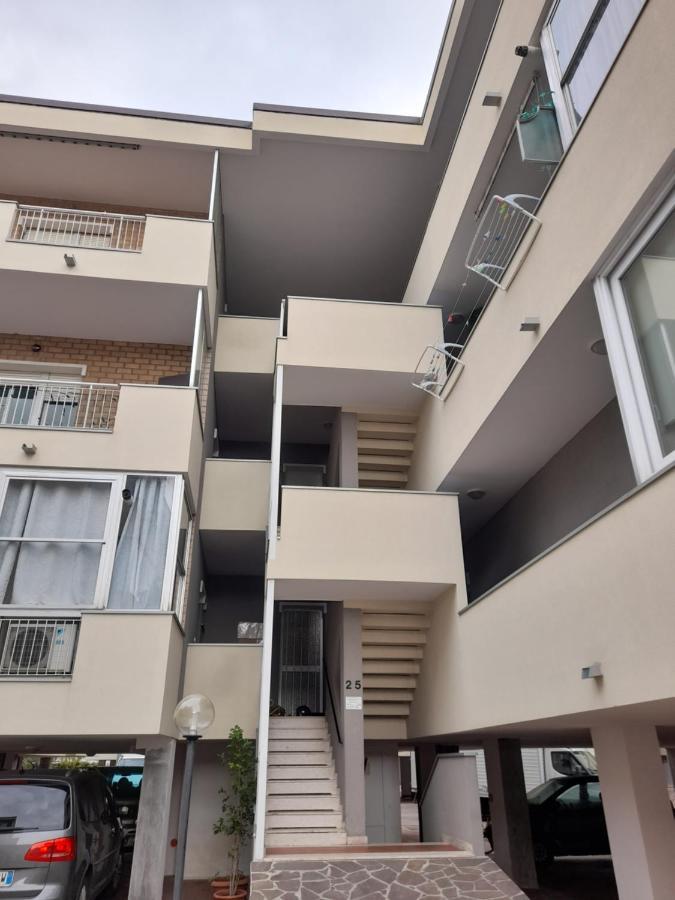 Uno Scorcio Di Blu Apartment *