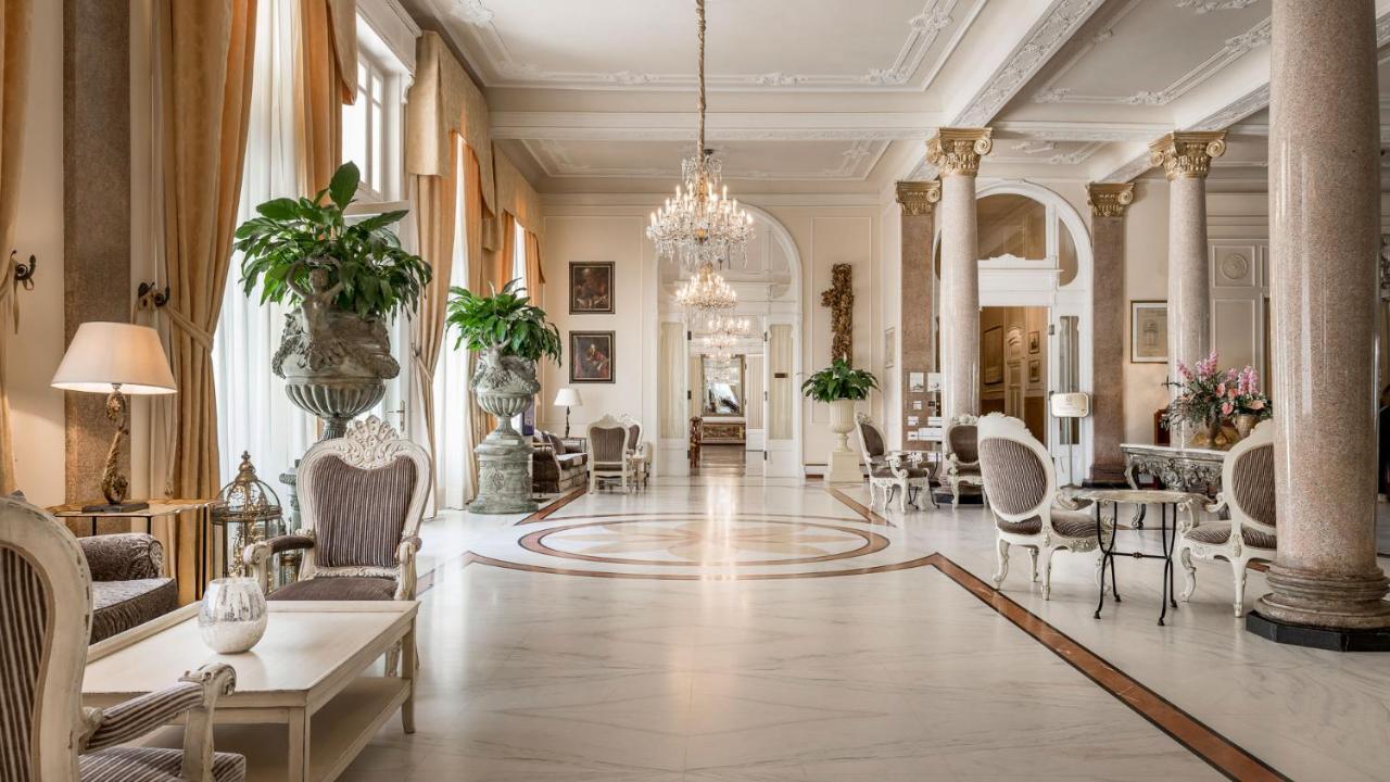 Grand Hotel