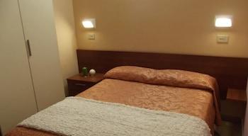 Annetta Hotel 3*