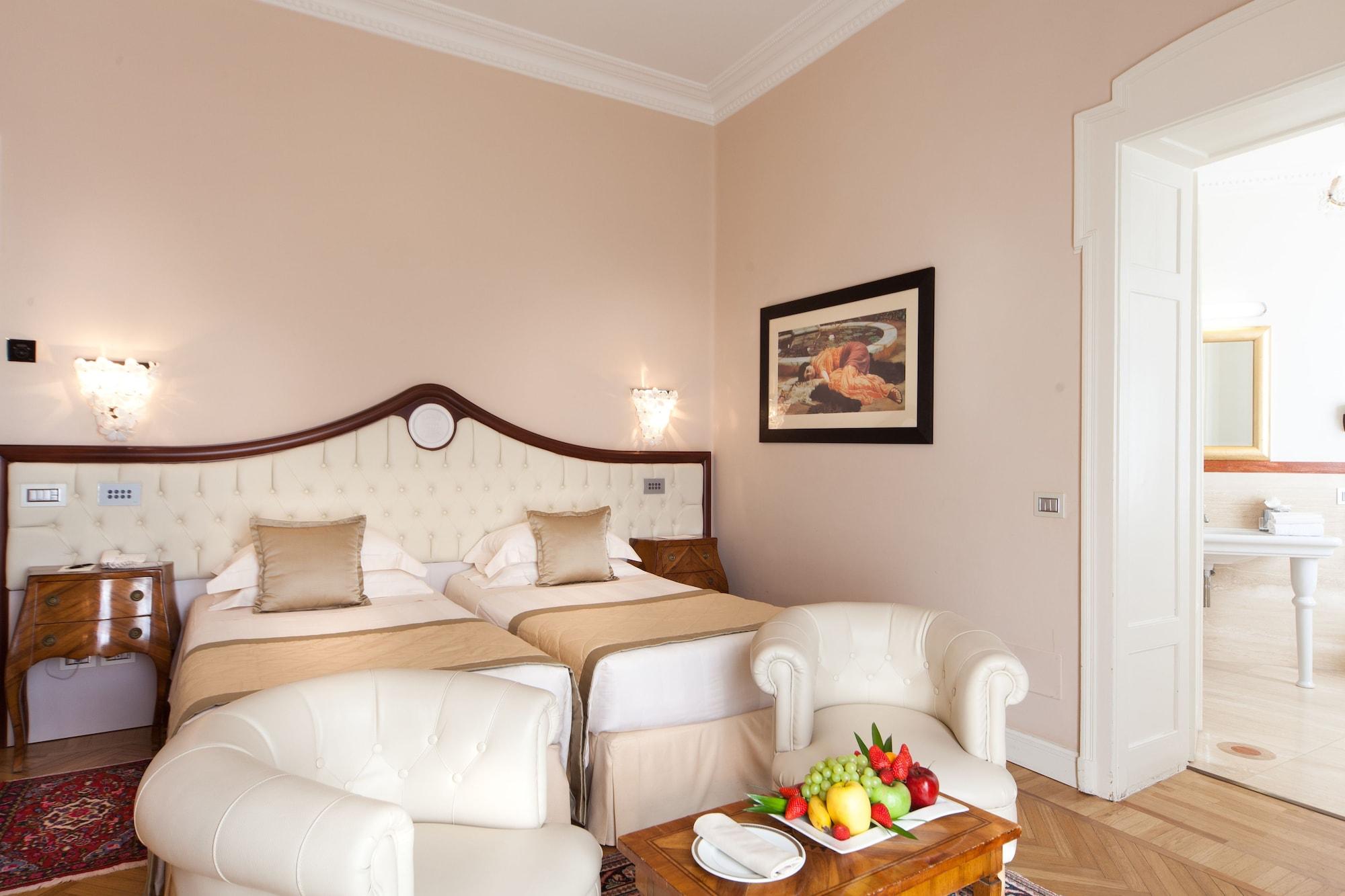 Grand Hotel