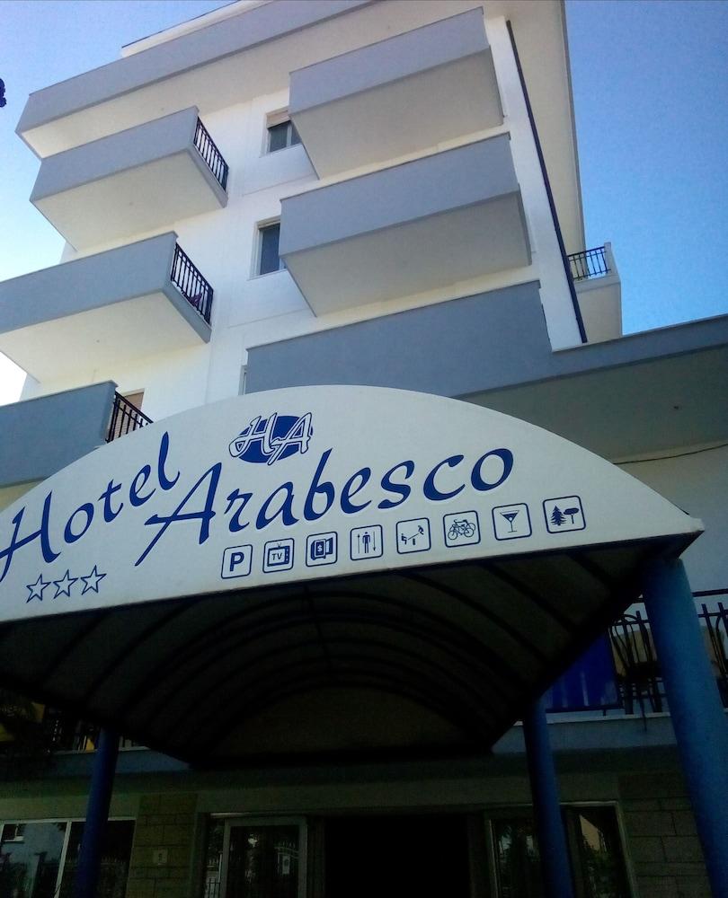 Hotel Arabesco 3*