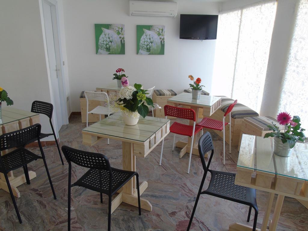 Morri's Apartment