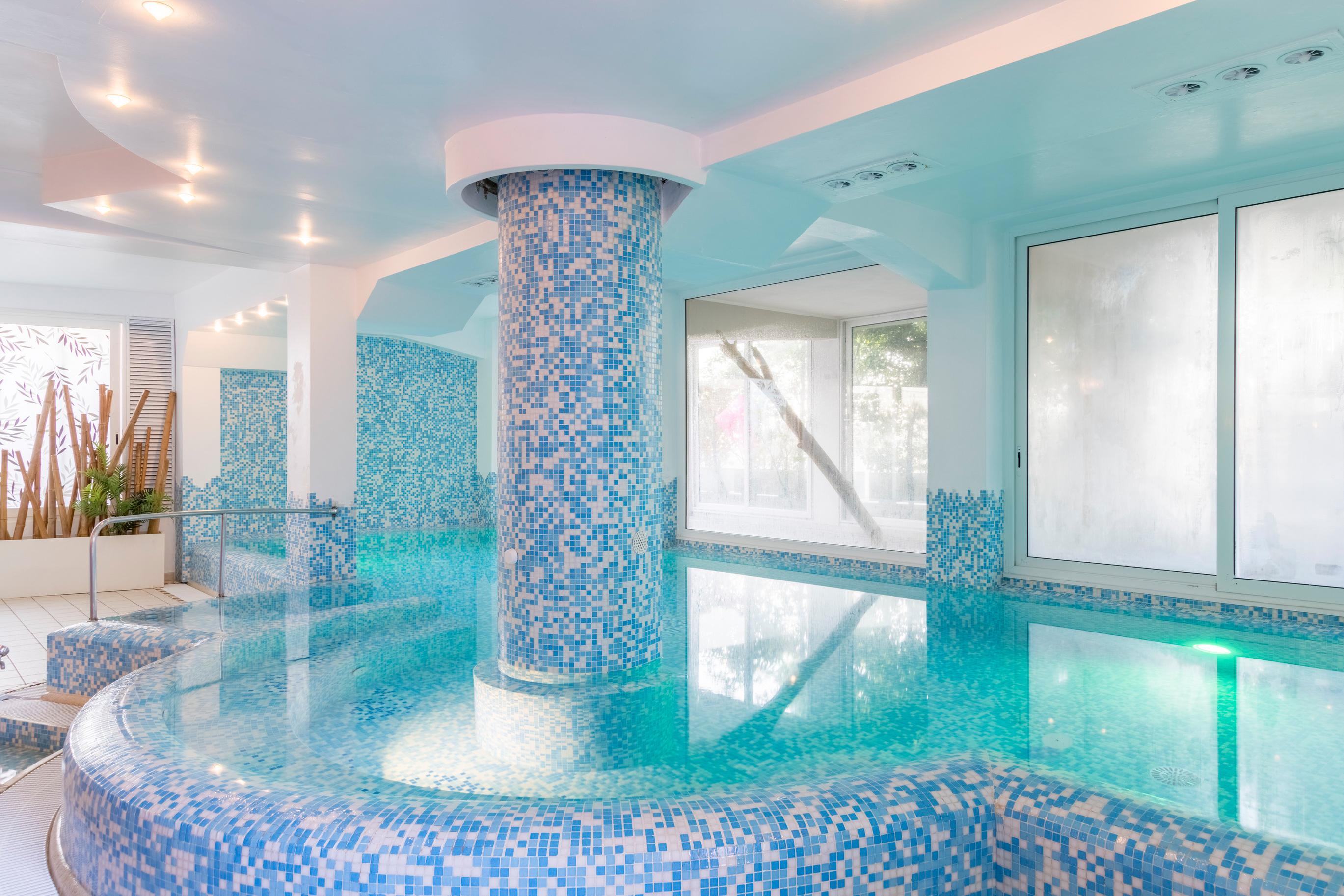 Hotel Baia Imperiale 4*