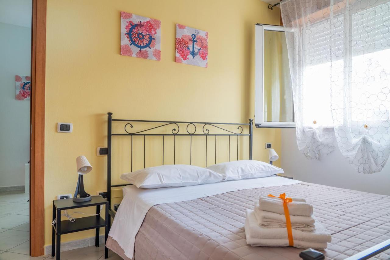 Yellow 3* Rimini