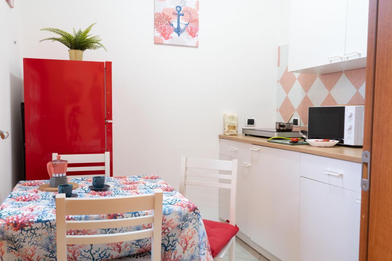 Aparthotel Yellow 3*