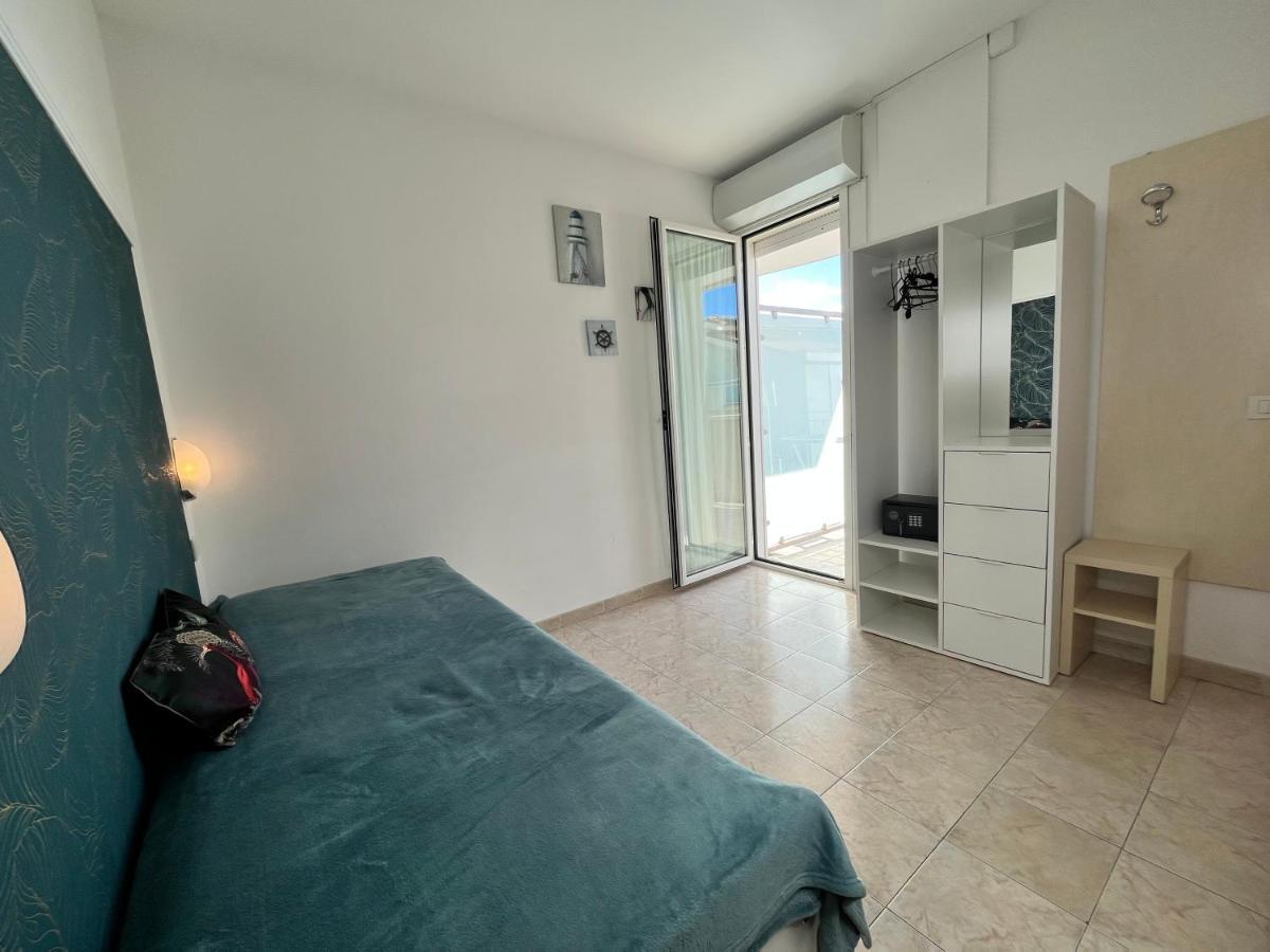 Aparthotel Frontemare Rimini