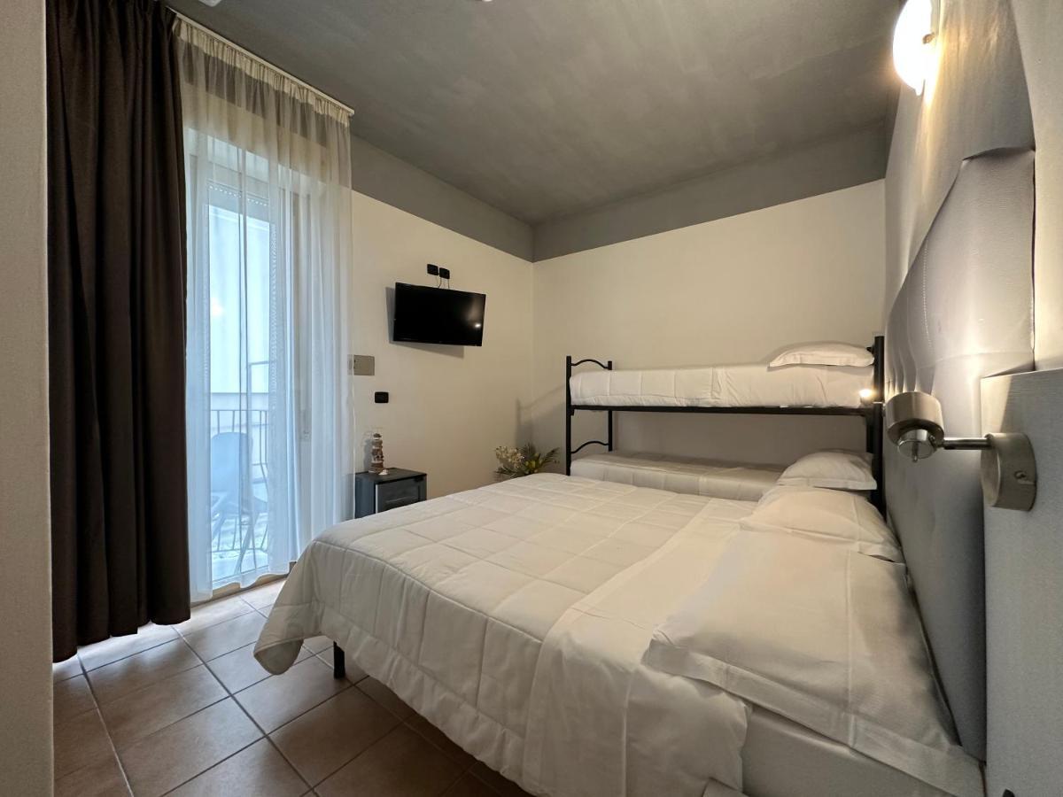 Noah Hotel 3*