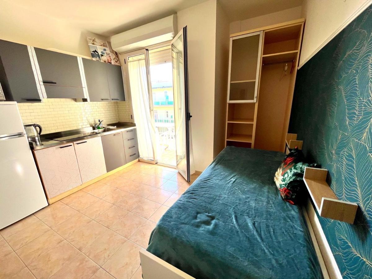 Frontemare Aparthotel