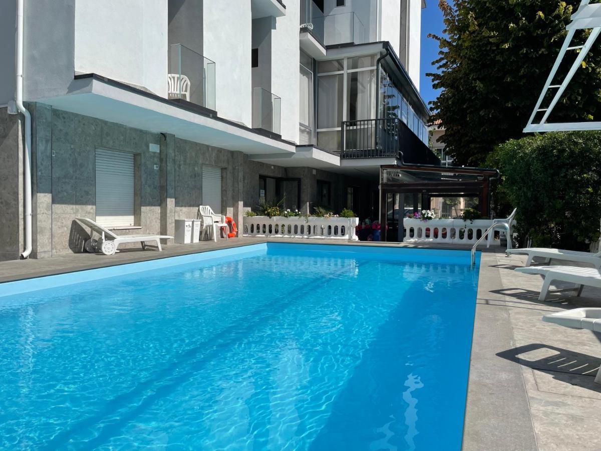 Apis Hotel Rimini