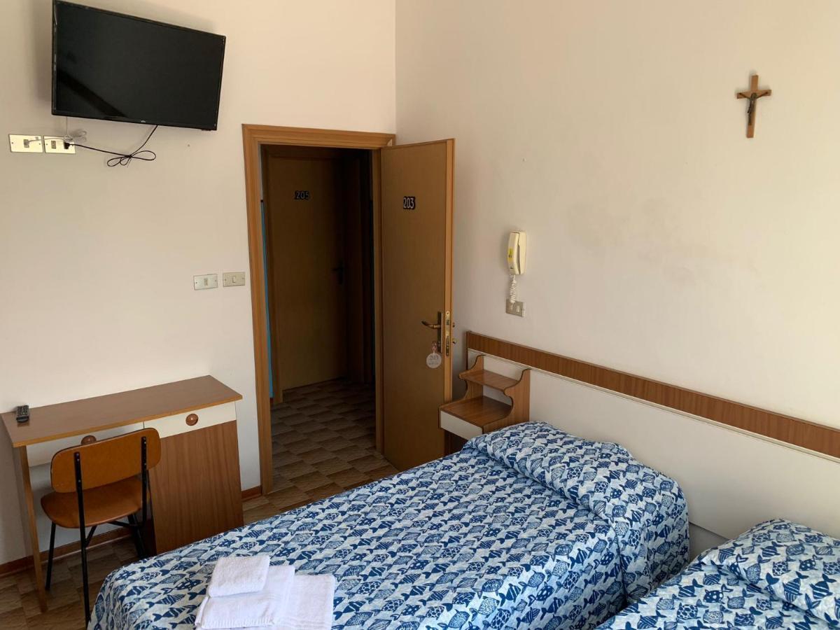 Estense Hotel *