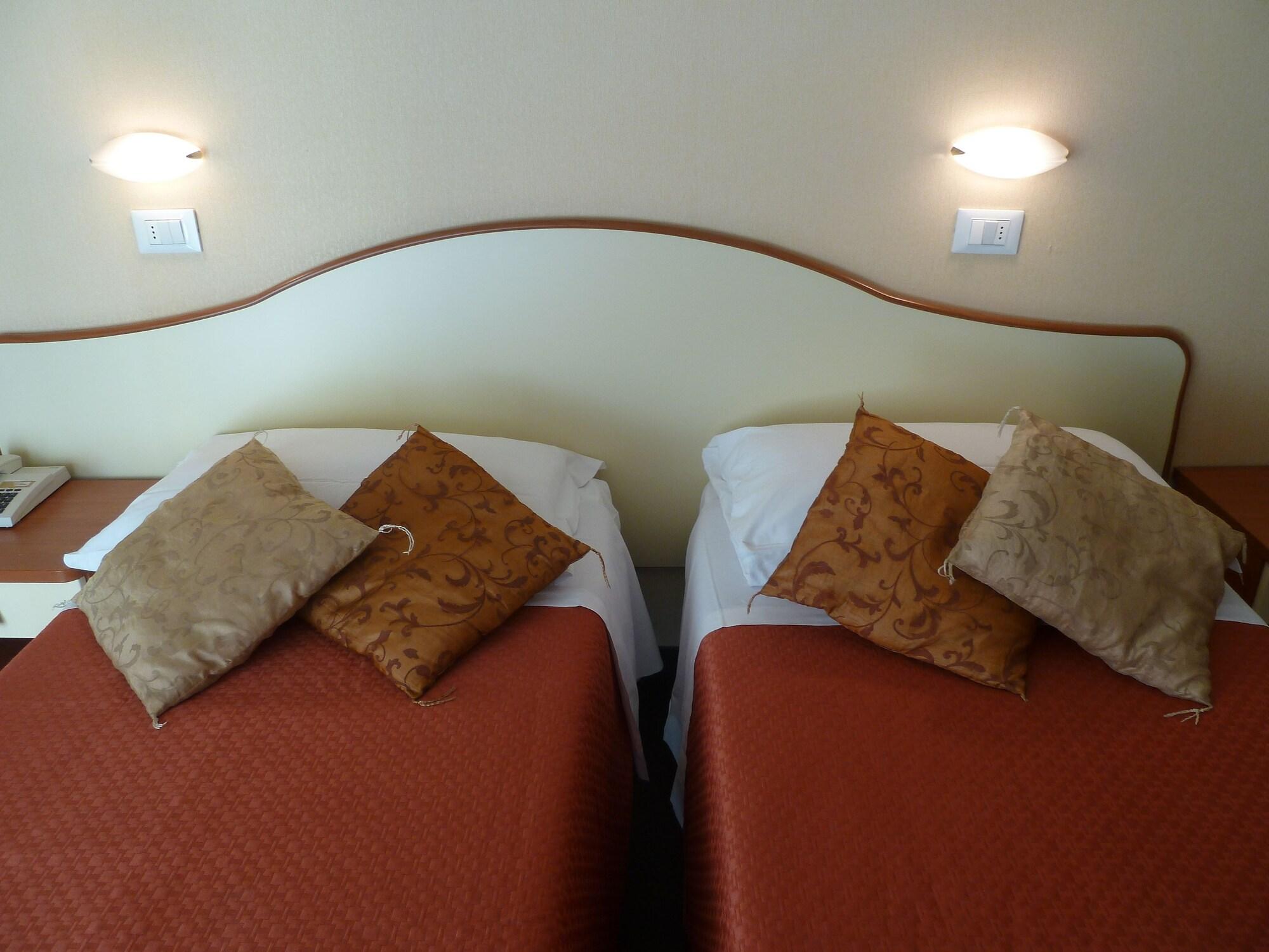Hotel Crosal Rimini