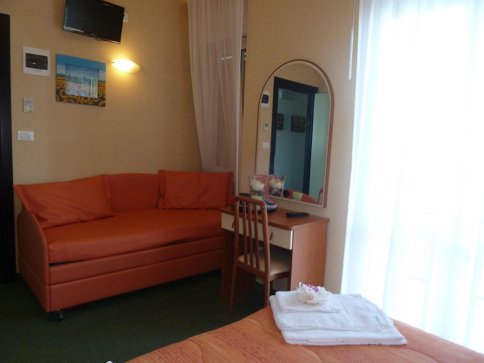 Hotel Crosal