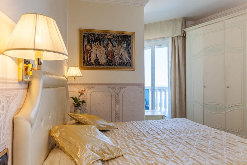 Baia Imperiale Hotel