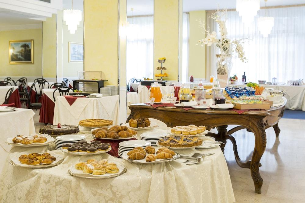 Hotel Biancamano Rimini